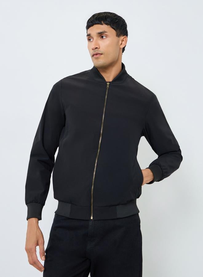 ستايلي جاكيت بومبر سادة بقصة واسعة - Image 3